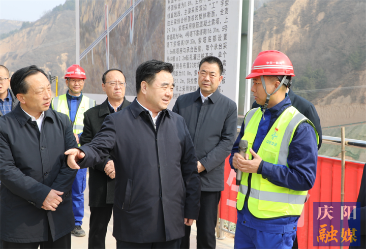 黃澤元在調研重大項目建設時強調 聚力項目“主引擎”夯實“硬支撐” 干出項目“加速度”確?！伴_門紅”
