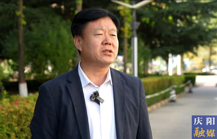 全力挖掘拓展數(shù)字資源 推動(dòng)招商選資晉位爭(zhēng)先 ——訪慶陽市機(jī)關(guān)事務(wù)管理局黨組書記、局長張曉龍