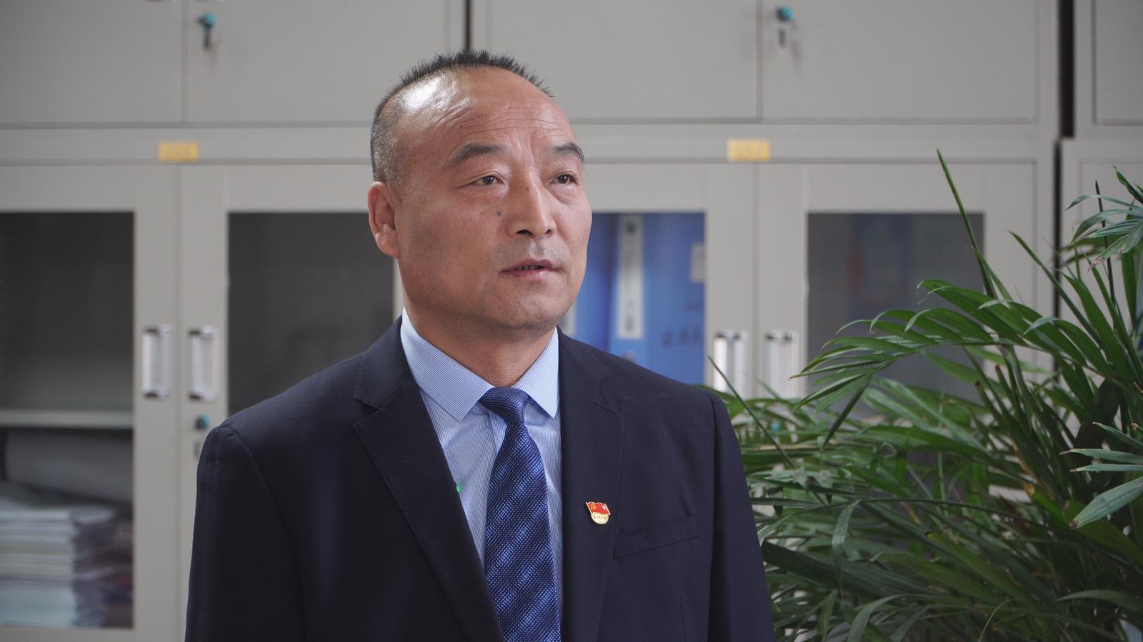 【數(shù)字經(jīng)濟(jì)招商選資】以綠電聚合供電模式降電價(jià) 提高數(shù)字經(jīng)濟(jì)招商競(jìng)爭(zhēng)力——訪市能源局黨組書(shū)記、局長(zhǎng)劉興峰