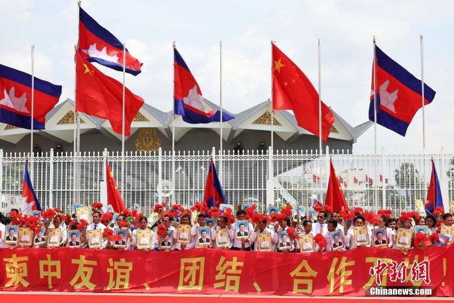 雙向奔赴，習近平訪柬提及這個關(guān)鍵詞顯深意