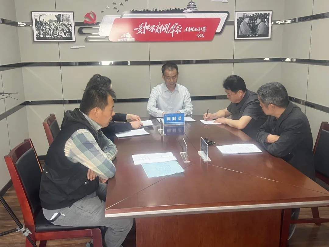 【法治日?qǐng)?bào)聚焦慶陽政法工作】上炕頭進(jìn)果庫赴園區(qū)斷案 甘肅慶城法院巡回法庭傳遞司法溫度